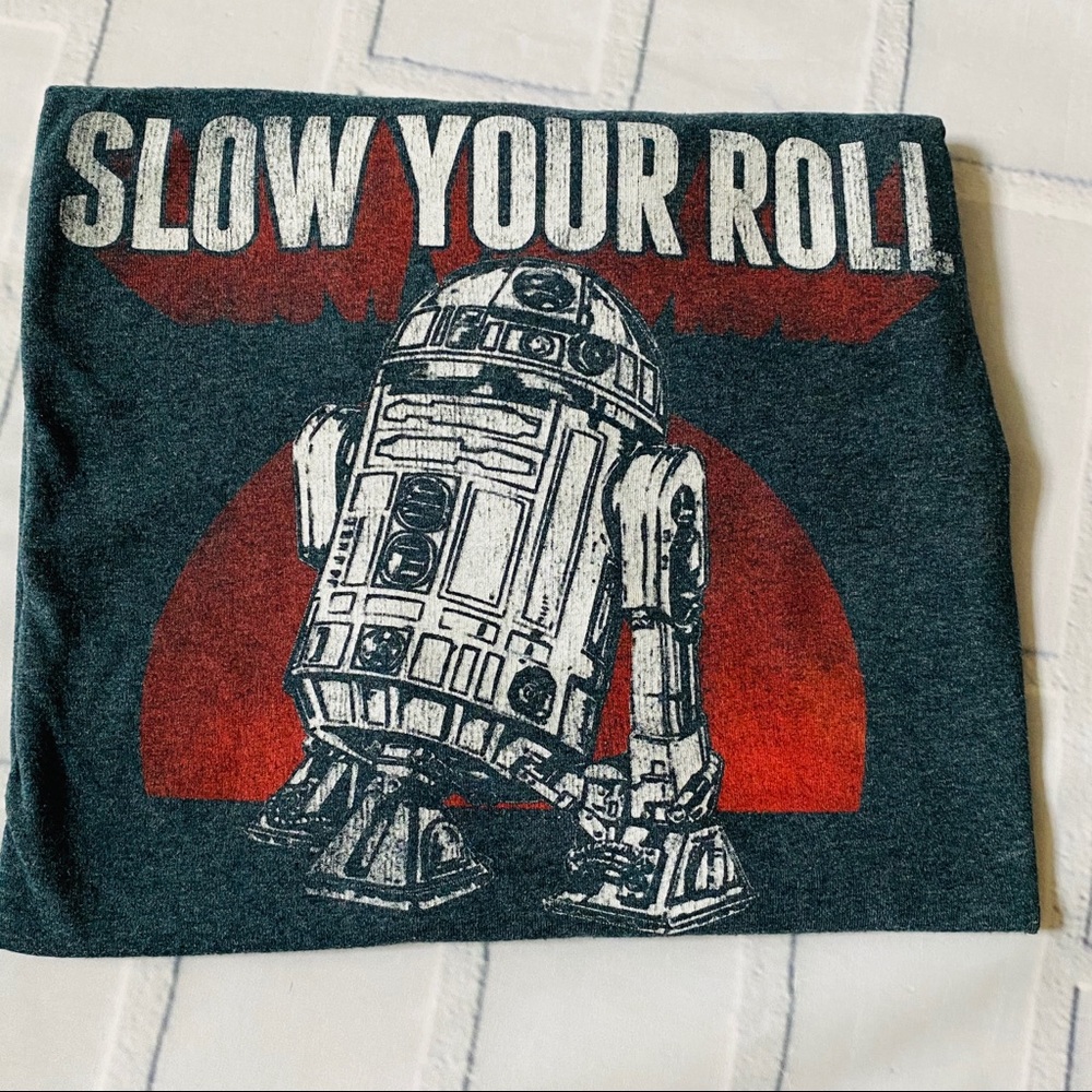 Star Wars R2-D2 "Slow Your Roll" Graphic T-shirt